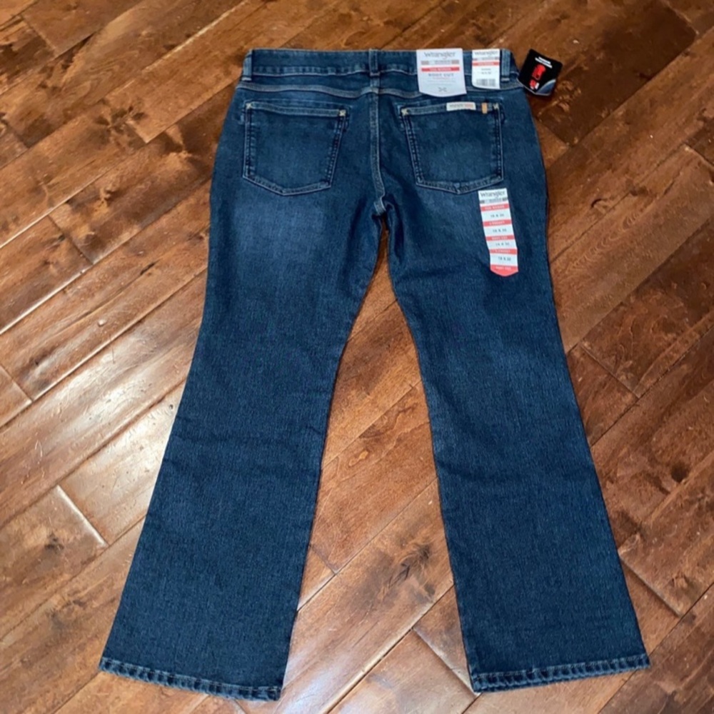 New women’s Wrangler jeans